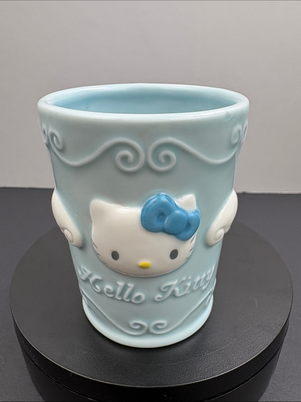 Hello Kitty 1999 Light Blue Angel Cup Pencil Toothbrush Holder Sanrio